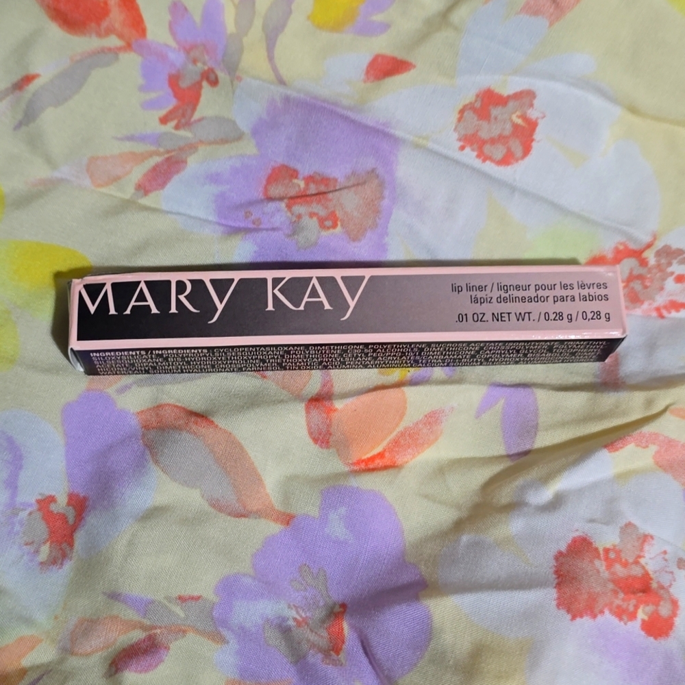 Mary Kay Lip Liner -Red Rouge